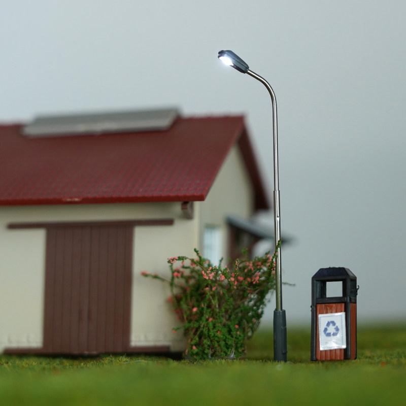 Modèle de lampadaire multi-éch - Desk Setup Modern avis et prix